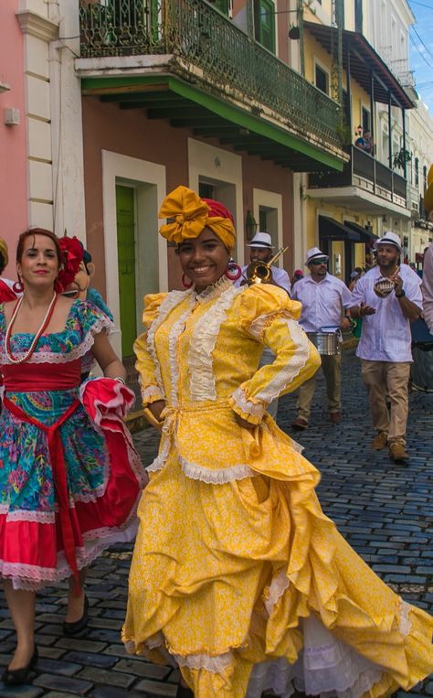 Puerto Rico Culture People, Bomba Puerto Rico, Puerto Rico Culture Clothes, Puerto Rican Culture Aesthetic, Puerto Rican Dress, Puerto Rican Aesthetic, San Juan Puerto Rico Outfits, Puerto Rico Outfits, Puerto Rico Clothing