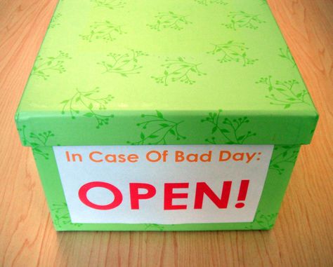 Bad Day Emergency Kit: use some of ideas for comfort box and crisis box Bad Day Box, Emergency Kit Gift, Urban Survival Kit, Hope Box, Comfort Box, Survival Kit Gifts, Purposeful Living, Husband Gifts, Care Box