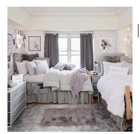 Solo Esthetician Room, Solo Esthetician, Purple Dorm Rooms, Room Modern Bedroom, Purple Dorm, White Dorm Room, Dorm Room Themes, Dorm Room Decor Ideas, College Bedroom Decor