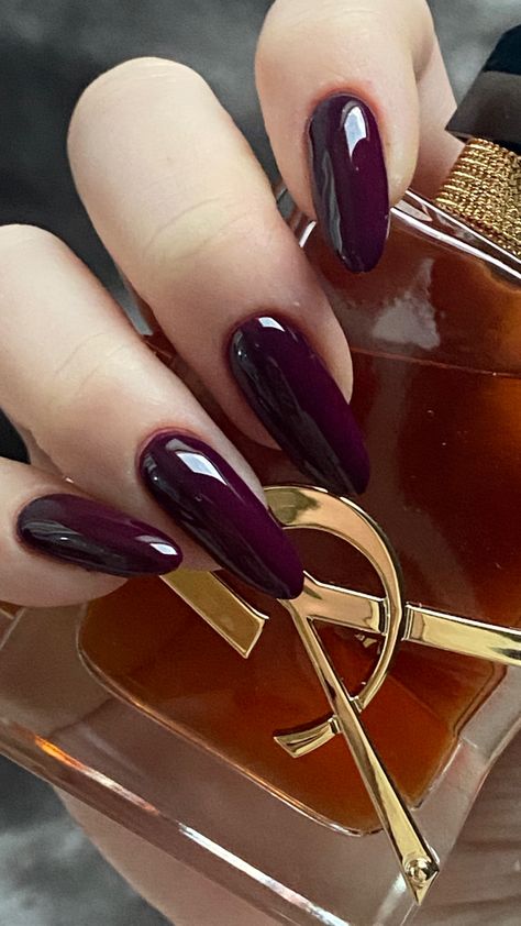 Dark Purple Maroon Nails, Deep Purple Acrylic Nails, Dark Purple Red Nails, Plum Red Nails, Plum Nails Acrylic, Plum Color Nails, Wine Purple Nails, Deep Maroon Nails, Plum Acrylic Nails