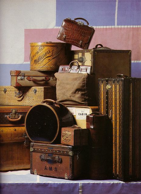 "These? um... most live at our house. In the living room. Great storage for a house that has none!"-JanAnderson http://www.pinterest.com/rustysurfer/our-1928-home/ Old Luggage, Old Trunks, Old Suitcases, Vintage Suitcases, Vintage Trunks, Vintage Luggage, Hat Boxes, Vintage Things, Vintage Life