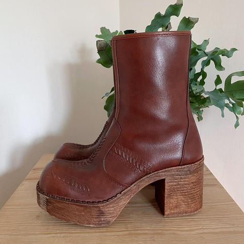 Look what I just found on Depop 🙌 https://depop.app.link/ZJyKMxCihrb Brown Platform Boots 70s, 70s Ankle Boots, Platform Boots 70s, 70s Platform Boots, 70s Outfits Ideas, Brown Platform Boots, Fall Thrift, 70s Boots, 70s Outfit