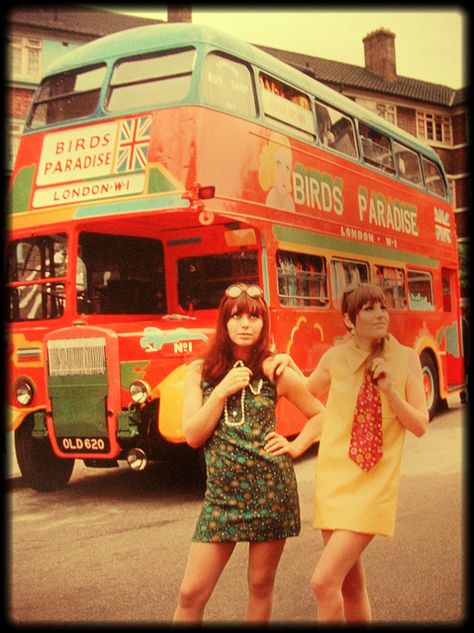 Ex London transport RTL1511 (OLD620) 1967 | Flickr - Photo Sharing! 1967 Fashion, 1960s Fashion Women, 1960s London, Patti Hansen, Swinging London, Swinging 60s, Decker Bus, Carnaby Street, Fashion 1960s