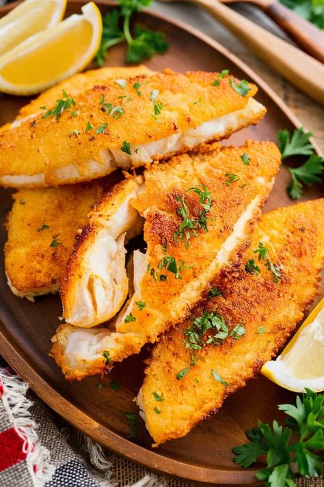 There’s nothing quite like the crispy goodness of air fryer flounder. This dish is our secret weapon for busy weeknights. We can whip it up in no time. Plus, it’s healthier than deep-frying, so we How To Cook Frozen Flounder Fillets, Easy Flounder Recipes, Cooking Flounder, Flounder Recipes Healthy, Air Fry Fish Recipe, How To Cook Flounder, Flounder Fish Recipes, Fresh Fish Recipes, Fried Flounder