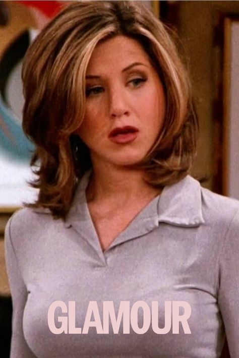 Since the teaser for the reunion first aired, demand for the Rachel hairstyle has skyrocketed by 179%, according to beauty retailer, Just My Look. Rachel Haircut Friends, Rachel Friends Hair, Jennifer Aniston Friends, Rachel Green Hair, Rachel Haircut, Rachel Hair, Rachel Green Outfits, Rachel Friends, Jennifer Aniston Hair