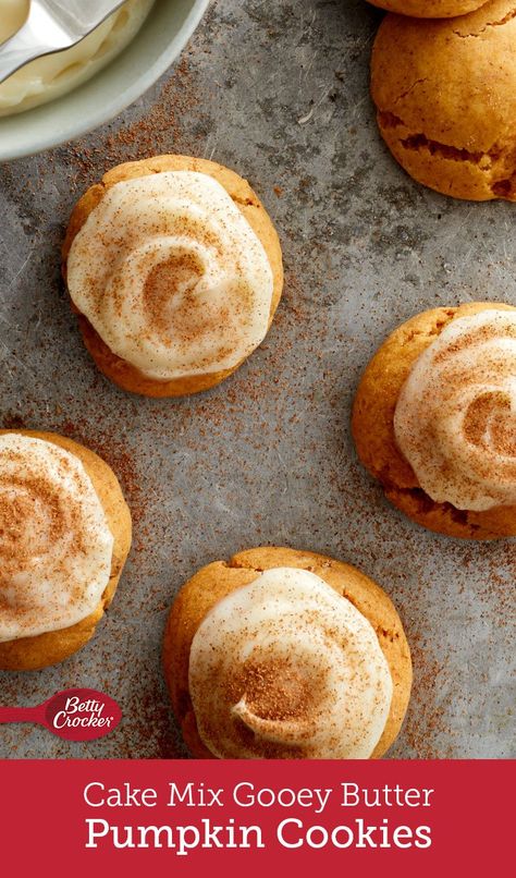 Soft pumpkin cookies are topped with homemade cream cheese frosting and an extra sprinkle of spice. The secret to these fall-inspired cookies is Betty Crocker™ SuperMoist™ yellow cake mix. Pumpkin Cake Mix Cookies, Cake Mix Pumpkin, Pumpkin Cookies Easy, Spice Cake Mix And Pumpkin, Betty Crocker Cake Mix, Soft Pumpkin Cookies, Betty Crocker Cake, Homemade Cream Cheese, Pumpkin Spice Cookies