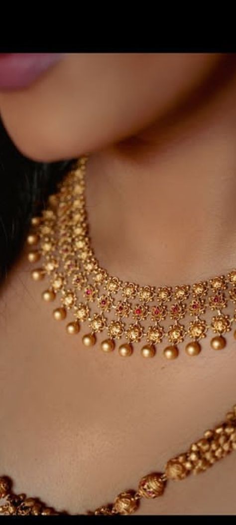 Gold Kadiyalu For Women, Gold Necklace Designs For Bride, Latest 20 Grams Gold Necklace Designs, 20 Grams Gold Necklace Designs, 20grams Gold Necklace Designs, Latest Pearl Necklace Designs, Simple Gold Necklace Designs, Simple Gold Necklace, Simple Necklaces