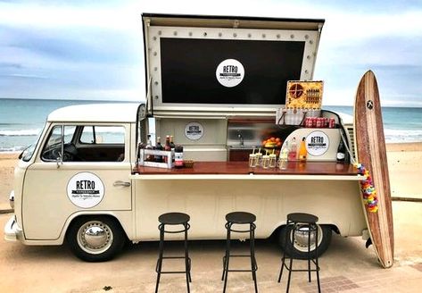 Dishfunctional Designs: Awesome Repurposed and Revamped VW Volkswagen Van Food Trucks Auto Humor, Kombi Food Truck, Kombi Trailer, Foodtrucks Ideas, Camper Bar, Coffee Food Truck, Kombi Pick Up, Mobile Cafe, Food Vans