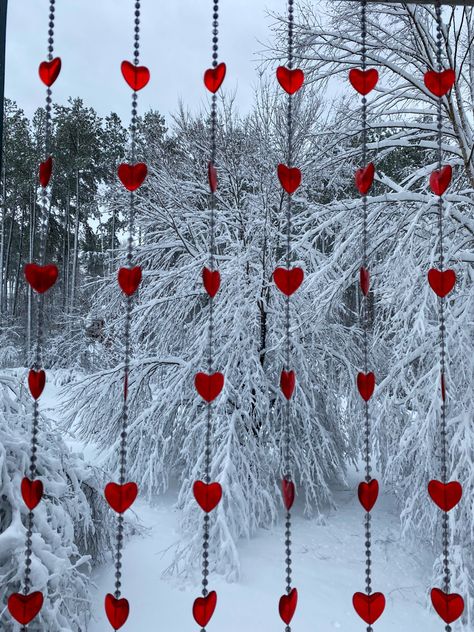 #beads #art #diy #winter #craft #curtains #curtain #beadwork #beading #heart #aesthetic #snow #cozy #bedroom #decor #decoration #decorationideas #bedroominspo #bedroomideas Galentines Ideas, Hanging Door Beads, Cozy Bedroom Decor, Aesthetic Snow, Bead Curtain, Door Beads, Heart Aesthetic, Beads Art, Diy Winter