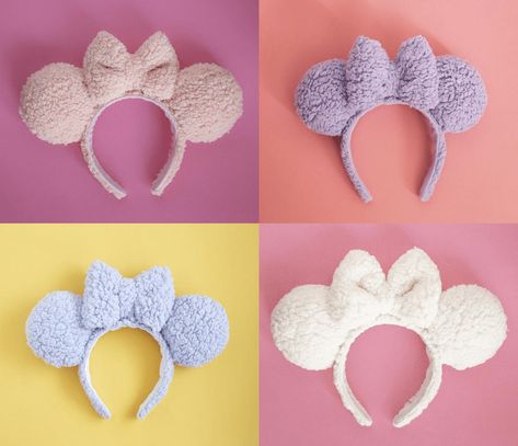 Diy Disney Ears, Disney Headbands, Disney Bows, Disneyland Outfits, Crochet Disney, Mouse Ears Headband, Travel Jewelry Box, Disney Planning, Disneyland Trip