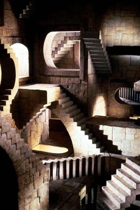 Stairs Labyrinth 1986, Labyrinth Maze, Labyrinth Movie, Goblin King, Mc Escher, Stairway To Heaven, Jim Henson, Op Art, Labyrinth