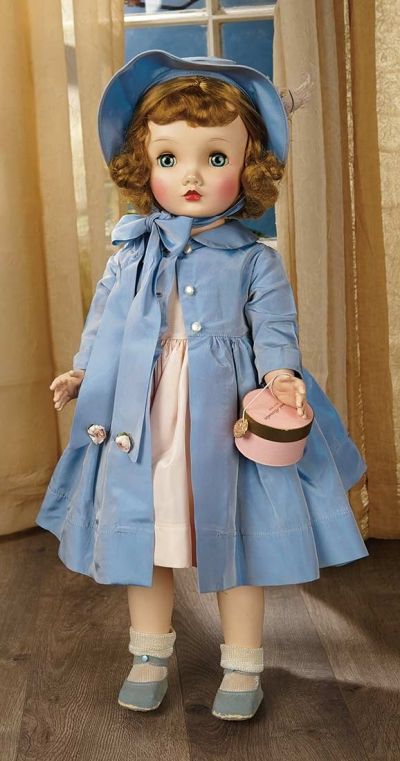 1954, American Fashionable Child Doll "Winnie Walker" by Alexander Куклы American Girl, Vintage Madame Alexander Dolls, Madame Alexander Dolls, Toddler Dolls, Alexander Dolls, Fantasias Halloween, Old Dolls, Artist Doll, March 19