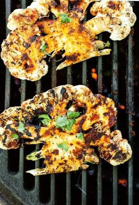 Cauliflower Steaks Recipes, Grilled Cauliflower, Cauliflower Steaks, Fourth Of July Food, Grilling Season, Australia Day, On The Grill, Cauliflower Recipes, Grilled Vegetables