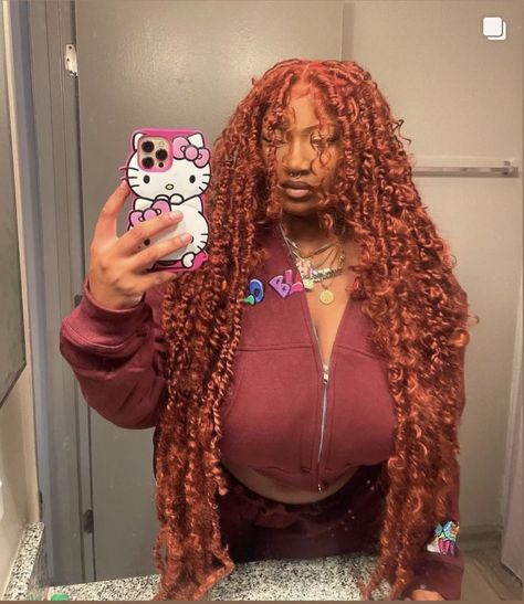 Distress Locs With Curls, Ginger Locs With Beads, Long Ginger Locs, Passion Locs Hairstyle, Ginger Distressed Locs, Passion Twists Hairstyle Long Color, Ginger Soft Locs Black Women, Ginger Passion Twists Black Women, Ginger Boho Locs