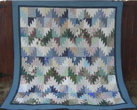 Delectable Mountain Blocks For A Scrappy Quilt – Quilting Cubby Mountain Quilt Block, Mountain Quilt Pattern, Mountain Quilt, Lap Quilt Size, Quilt Big, Mountain Quilts, Bonnie Hunter, Quilt Block Tutorial, Scrappy Quilt