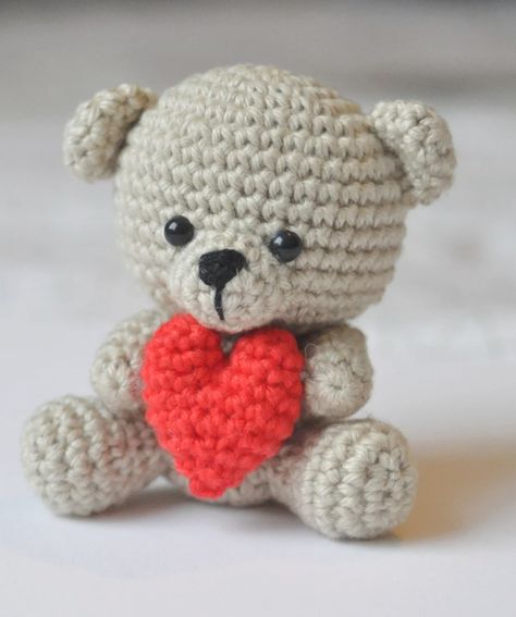 39 Easiest Crochet Teddy Bear Patterns You Can Make! Amigurumi Teddy Bear, Crochet Teddy Bear, Crochet Teddy, Crochet Amigurumi, Step By Step, Amigurumi, Crochet Patterns, Teddy Bear, Crochet