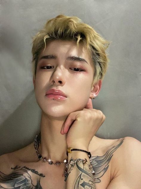 Asian Men Makeup, Blonde Hair Inspiration Short, Hair Asian Men, Blonde Hair Asian, Dr Mindy Pelz, Hair Asian, Blonde Hair Boy, Blonde Asian, Asian Men Hairstyle