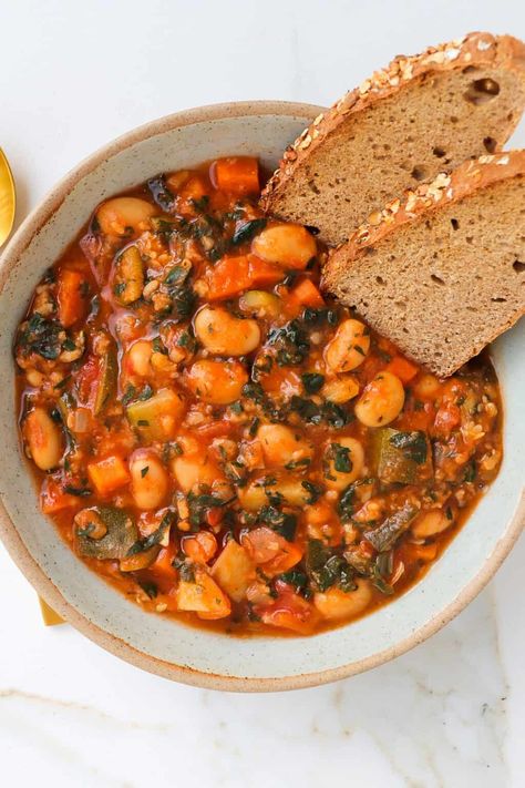 Nourishing Butter Bean Stew – Goodness Avenue Vegan Bean Stew, Vegetarian Stew Recipes, Butterbean Recipes, Egg Salad With Avocado, Cottage Cheese Egg Salad, Butter Bean Stew, Egg Salad Wrap, Butter Bean Soup, Salsa And Guacamole