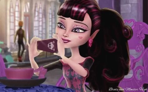 Draculaura Pfp, Draculaura Icon, Draculaura Aesthetic, Y2k Profile Picture, Arte Monster High, Monster High Pictures, Moster High, Monster High Art, Monster High Characters