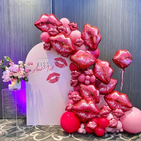 Set of 4 large 30-inch red lip balloons for decoration, perfect for Galentine's Day or Valentine's Day festivities. These kiss balloons are a great addition to your Galentine's Day decorations. Lipstick Theme Party Ideas, Kiss Balloons, Lip Balloons, Kiss Decorations, Valentines Day Birthday Party, Valentines Balloons Decorations, Sweet 16 Party Themes, Betty Boop Birthday, Kiss Party