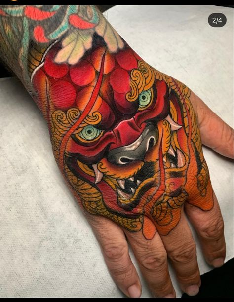 Hand tattoo by @lapv_tattoo2 Foo Dog Hand Tattoo Design, Dog Hand Tattoo Design, Foo Dog Hand Tattoo, Dog Hand Tattoo, Hannya Maske Tattoo, Hand Tattoos Ideas, Dragon Hand Tattoo, Hand Tattoo Design, Hannya Maske