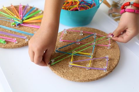 Diy Geoboard, Hand Strengthening Activities, Homemade Popsicles, Sensory Boxes, Summer Crafts For Kids, Play Ideas, Math Concepts, Fine Motor Activities, Motor Activities