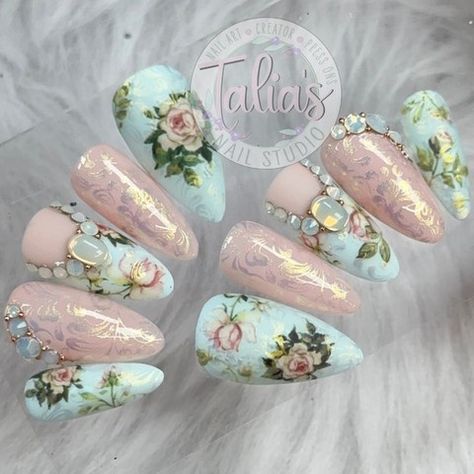 Inspired by Violet Bridgerton's elegance, this floral design adds a touch of regency-era sophistication to your nails. It is perfect for those who love timeless beauty and intricate details. This look is from my newest Crystal Workshop! Want to learn how to create your own bespoke nails? Join my online workshops and unleash your creativity! I use a wide range of products, all available at DK Beauty! Use code TALIA to enjoy 10% off your purchase. Thanks for the continued support, @dkbeauty... Bridgerton Nail Art, Bridgerton Nails Inspired, Bridgerton Nails, Regency Era, Nail Inspiration, Intricate Details, Nails Inspiration, Timeless Beauty, Nail Art Designs