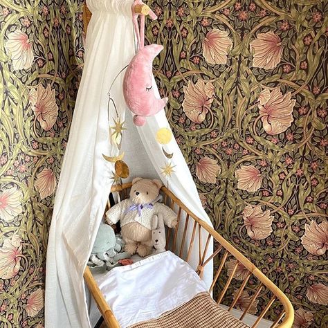 MorrisandCo on Instagram: “Start their love of Morris & Co. whilst they're young. @liefhuisjehaarlem nursery looks ready for it's new arrival! Thank you for tagging…” Pimpernel Wallpaper, Nursery Wallpaper, Nursery Ideas, Baby Photo, William Morris, Bassinet, Baby Nursery, New Arrival, Toddler Bed