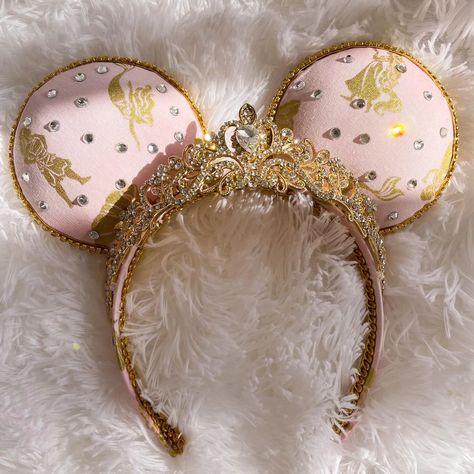 All Posts • Instagram Disney Codes, Disney Trip Outfits, Diy Disney Ears, Disney Ears Headband, Disney Cuties, Disney Themed Outfits, Disney Minnie Mouse Ears, Cute Disney Outfits, Disney Photo Ideas