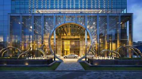 Grand Hyatt Shenyang knows how to make a Grand Entrance. Hotel Meeting, Hotel Exterior, Spa Rooms, Hotel Entrance, Hotel Plan, Shenyang, 5 Star Hotel, Best Boutique Hotels, Elevation Design