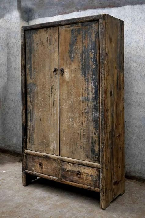 ArtPropelled Vintage Industrial Furniture, Primitive Furniture, Villa Design, Furniture Inspiration, Old Wood, Industrial Furniture, Primitive Decorating, Decor Rustic, Rustic Furniture