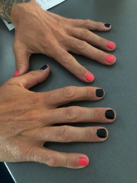 Painted Nails On Men, Men With Painted Nails And Rings, Man Painted Nails, Man With Painted Nails, Nail Colors For Men, Men Nail Polish Design, Masculine Nail Polish, Masculine Manicure Ideas, Mens Nail Polish Ideas