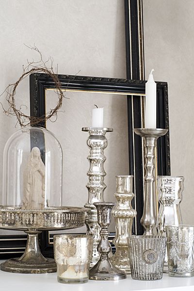 decor Mercury Glass Decor, Mantel Decorating Ideas, Mantel Decorating, Silver Candlesticks, Silver Decor, Apothecary Jars, Mercury Glass, Candle Lanterns, Decoration Christmas