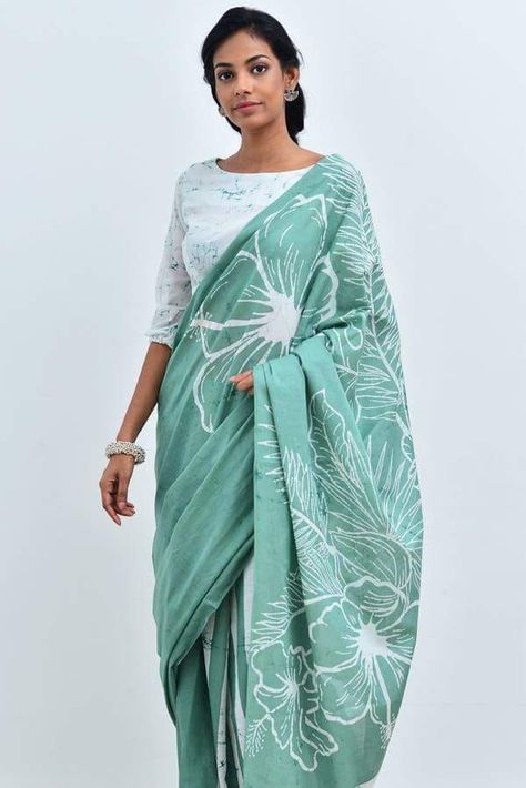 Price Rs 860 + FREE SHIPPING | Best QUALITY Assured | SOFT COTTON MULMUL SAREE WITH BLOUSE #SANGANERI HAND PRINTED Eclectic Palette, Batik Saree, Saree Jacket Designs, Saree Jackets, Cotton Sarees Online, Cotton Saree Designs, Block Print Saree, Indian Saree Blouse, Hand Painted Sarees