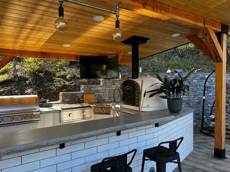 AUTHENTIC🔥 PIZZA🔥 OVENS’s Instagram profile post: “The perfect spot for memories and family! ⠀⠀⠀⠀⠀⠀⠀⠀⠀ ⠀⠀⠀⠀⠀⠀⠀⠀⠀ -⠀⠀⠀⠀⠀⠀⠀⠀⠀ -⠀⠀⠀⠀⠀⠀⠀⠀⠀ www.authenticpizzaovens.com⠀⠀⠀⠀⠀⠀⠀⠀⠀…” Clay Pizza Oven, Countertop Wood, Authentic Pizza, Wood Burning Pizza Oven, Outdoor Cooker, Wood Pellet Grills, Stone Countertop, Stone Facade, Outdoor Pizza Oven