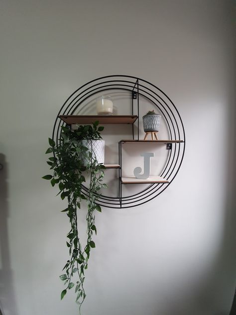 Circular Shelf Decor Bathroom, Geometric Shelf Decor, Circle Shelf Decor Bedroom, Bathroom Circle Shelf, Circular Shelves, Bathroom Shelf Decor Ideas Modern, Circular Shelf, Circular Wall Shelf, Circle Shelf Decor Bathroom