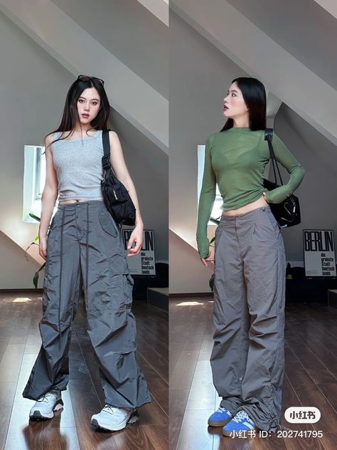 from 小红书 Jade West, Couple Photography Poses, Sheer Top, Baggy Fits, Y2k Vintage, Couple Photography, Kpop Idol, Parachute Pants, Cold Weather