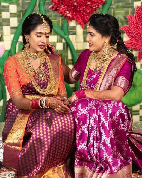 Pattu Sarees Wedding Indian Bridal, Kaasula Haaram, Benaras Sarees, Marriage Saree, Bridal Ornaments, Maang Tika, Saree Hairstyles, Bridal Sarees South Indian, Banarsi Saree