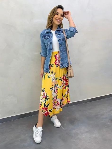 9aa42b31882ec039965f3c4923ce901bdesc38001511ri How To Wear Denim Jacket, Cute Church Outfits, Long Skirt Outfits, Outfit Trends, Cute Skirts, Mode Inspiration, Outfits Casuales, Modest Outfits, Skirt Outfits