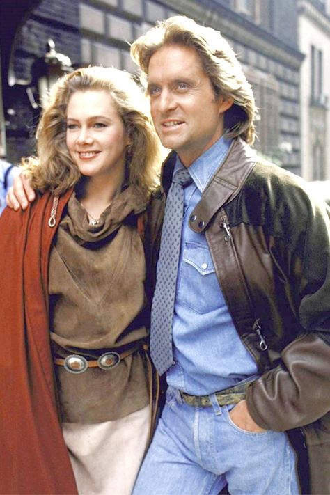 Actors Then And Now, Kathleen Turner, Romancing The Stone, Michael Douglas, Katharine Hepburn, Richard Gere, Actrices Hollywood, Hollywood Actor, Classic Movies