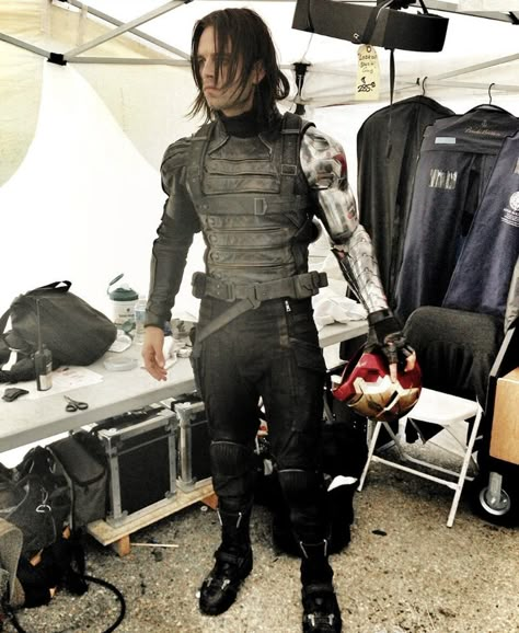 Bucky Cosplay, Winter Soldier Cosplay, Bucky Barnes Aesthetic, Captain America Cosplay, James Buchanan "bucky" Barnes, Umbrella Corporation, Bucky And Steve, James Buchanan Barnes, Winter Soldier Bucky