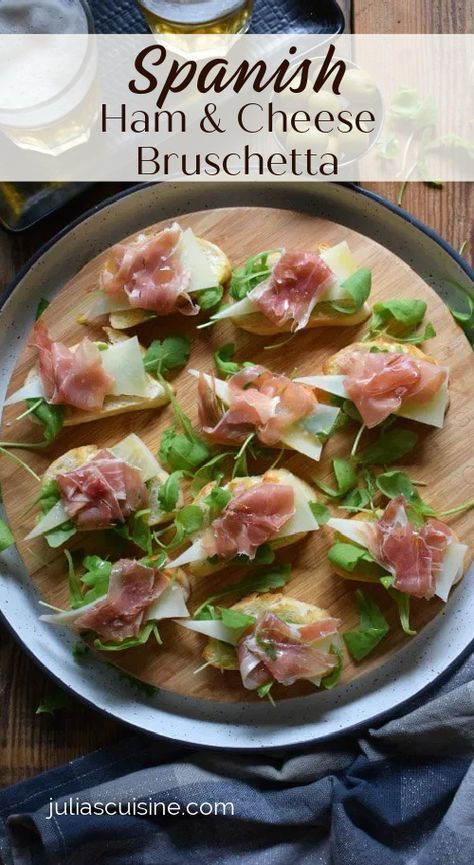 Spanish Tapas Party, Spanish Ham, Cheese Bruschetta, Spanish Dinner, Spanish Tapas Recipes, Pasta Sauce Recipe, Spanish Appetizers, Tapas Party, Crisp Bread