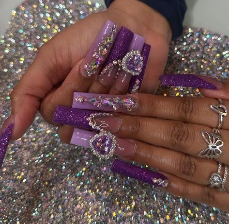 Square Nails Ideas Purple, Purple Freestyle Nails, Purple Nails With Gems, Purple Bling Nails, Tip Nails Ideas, Purple French Tip Nails, French Tip Nails Ideas, Phone Asthetic, Purple French Tip