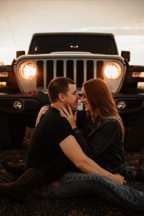 Couple photoshoot with a Jeep Wrangler by Angie Rich Photography Jeep Couple, Rich Photography, Couples Candid Photography, Couple Travel Photos, Jeep Photos, Maternity Photoshoot Poses, Wedding Engagement Pictures, Rio Grande Valley, Summer Picture Poses