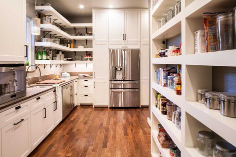 Today’s pantries are getting just as much design attention as kitchens, with Instagram-worthy results. Shelving Cabinet, Kitchen Storage Space, Storage Inspiration, Built In Cabinet, Dish Storage, Butlers Pantry, Storage Shelving, Large Pantry, Shelving Design