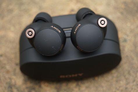 The five-star Sony WF-1000XM4 wireless buds get the one missing feature - ObizWorld Check more at https://obizworld.com/the-five-star-sony-wf-1000xm4-wireless-buds-get-the-one-missing-feature-obizworld/ Sony Wf-1000xm4, Shure Headphones, Sony Headphones, Y2k Accessories, Copper Accents, Technology Gadgets, Play Music, Wireless Earbuds, Apple Products