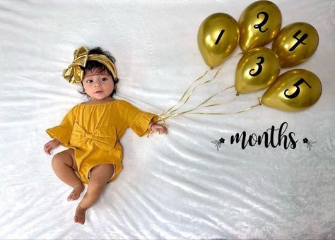 Baby Boy Portraits, Born Baby Photos, Half Birthday Baby, 5 Month Baby, Baby Birthday Photoshoot, 4 Month Baby, Baby Pictures Newborn, Cute Birthday Pictures, Baby Monthly Milestones