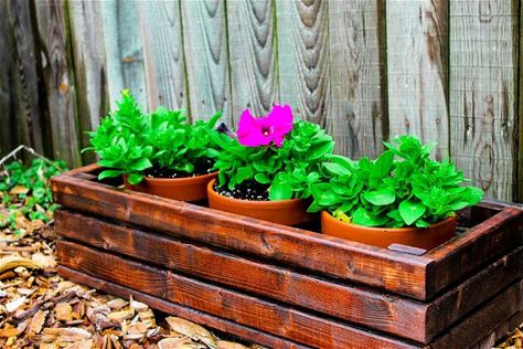 Make Planter Boxes, Diy Cedar Planter Box, Farmhouse Outside, Planter Box Designs, Large Planter Boxes, Diy Wooden Planters, Planter Box With Trellis, Planter Box Plans, Outdoor Planter Boxes