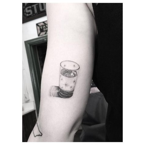 Who doesn't love a glass of nice cold water #halfneedle #hotday Hideable Tattoos, Woo Tattoo, Thumbprint Tattoo, Reflection Tattoo, Geometric Arrow Tattoo, Glass Tattoo, Inner Arm Tattoos, Cup Tattoo, Dr Woo