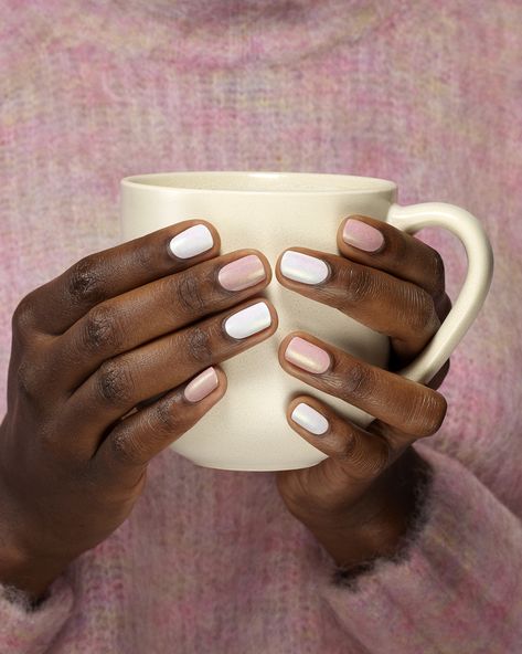 🍂‼️ Fall checklist ‼️🍂 Hot coffee ✅ New sweater✅ Entire Miracle Gel Cozy Chic collection ✅ Fall Checklist, Long Wear Nail Polish, Gel Manicure At Home, Nail Color Trends, Nail Art Studio, Olive And June, Red Sparkle, Top Nail, Essie Nail